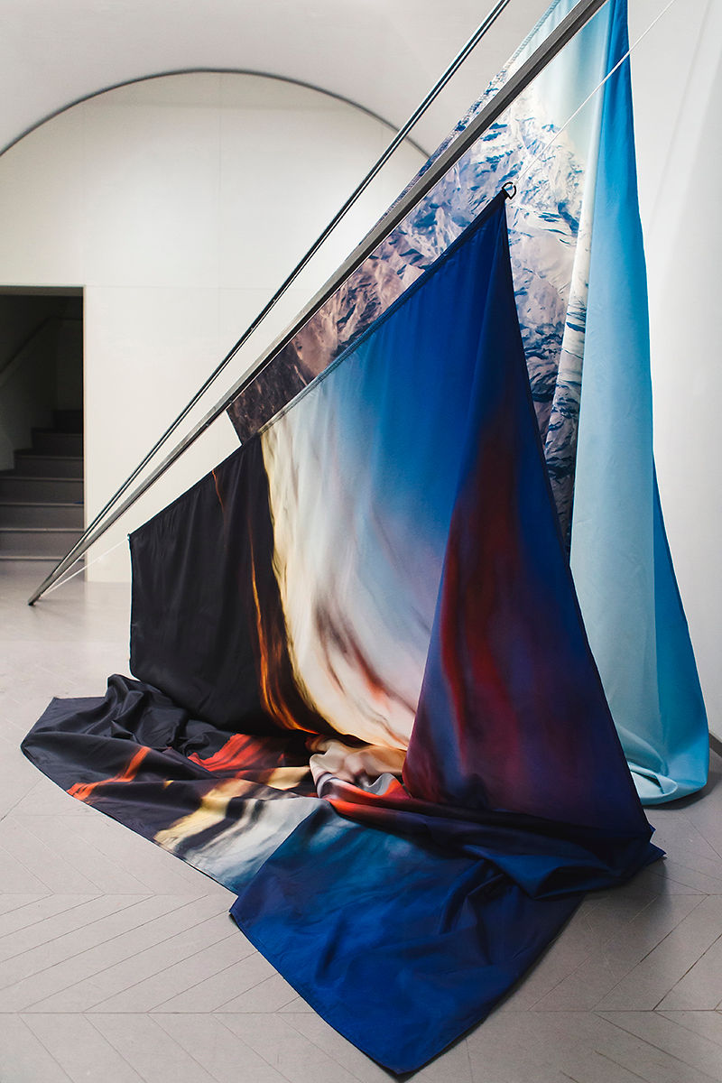 5. Dimitri Robert-Rimsky, Upland rising, 2017, Aube immédiate, vents tièdes, vue d’exposition, Mécènes du Sud Montpellier-Sète, 2019, image : Elise Ortiou Campion